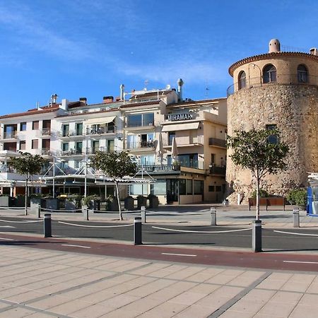 Casa Tomas - Lovely Townhouse In Cambrils Buitenkant foto